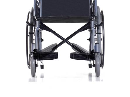 Кресло-коляска для инвалидов Ortonica Base 180
