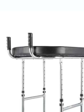 Аренда ходунков с опорой под локоть на 4 колесах