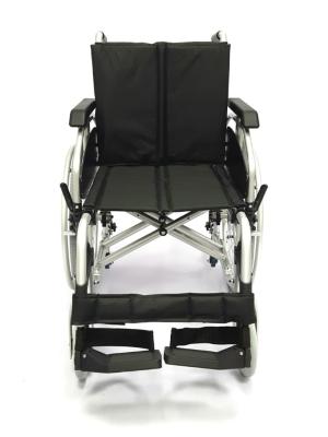 Кресло-коляска инвалидная складная LY-710-065A Titan Deutschland