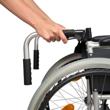 Кресло-коляска для инвалидов Армед KR 001