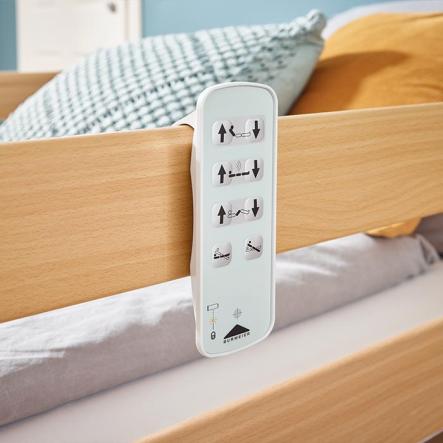 Купить Кровать медицинская электрическая Burmeier Dali Standart (деревянные панели, растомат, дуга д/подтягивания, матрас в комплекте)