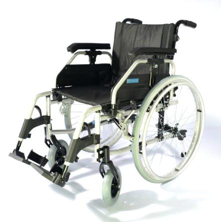 Кресло-коляска инвалидная  LY-710 (710-030) Tommy
