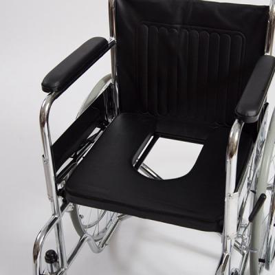 Кресло-коляска механическое с санитарным оснащением CCW15