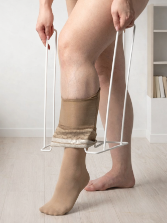 Купить Приспособление для надевания компрессионного трикотажа батлер большой Retorsa 8