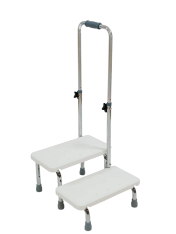 Ступенька для ванной с регулировкой высоты поручня