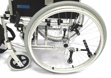 Купить Кресло-коляска инвалидная складная LY-710-065A Titan Deutschland