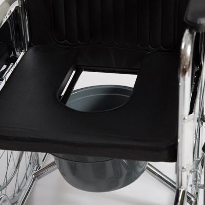 Кресло-коляска механическое с санитарным оснащением CCW15