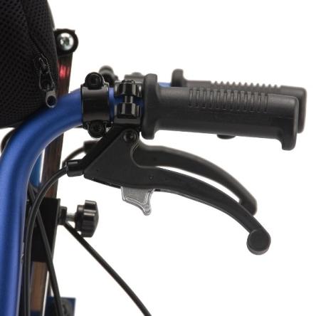 Купить Кресло-коляска для больных ДЦП FS958 Black-blue 15