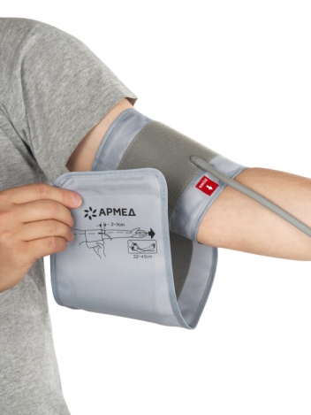 Тонометр автоматический Армед YE660B c адаптером и голосовым сопровождением