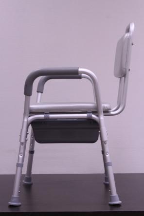 Кресло-стул с санитарным оснащением CSC16A